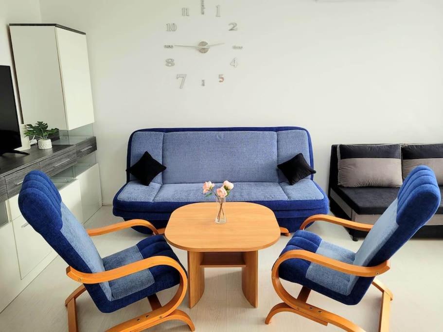Apartment Sophie 3 Rooms, 2 Bathrooms, 8 Persons คราคูฟ ภายนอก รูปภาพ